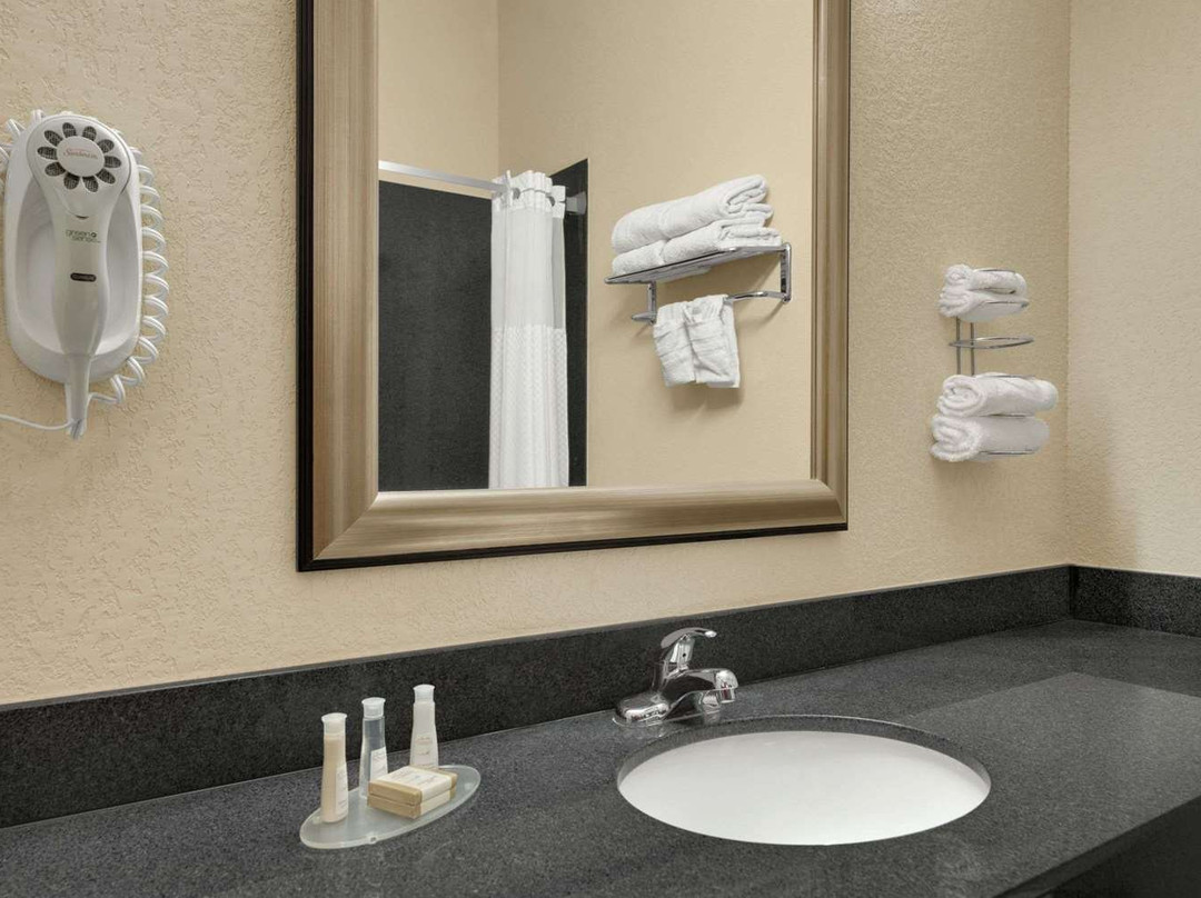 Baymont by Wyndham Marrero主图