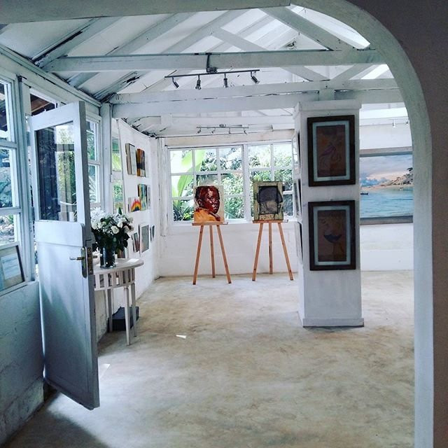 Polka Dot Art Gallery-Karen必去景点