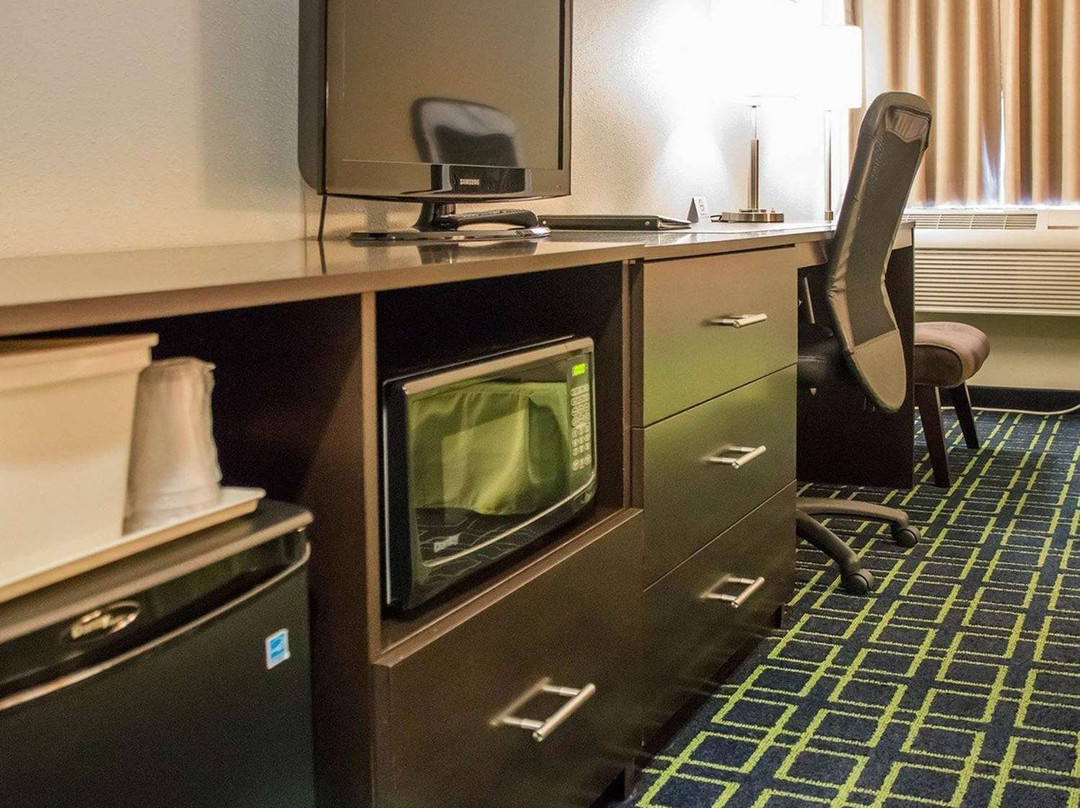 Econo Lodge Winnipeg South主图