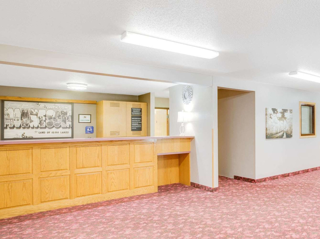 Super 8 by Wyndham Jackson MN主图