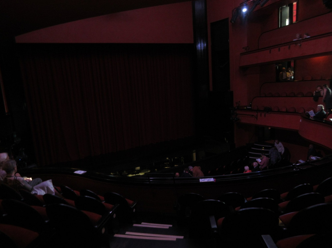 Lausanne Opera-洛桑必去景点