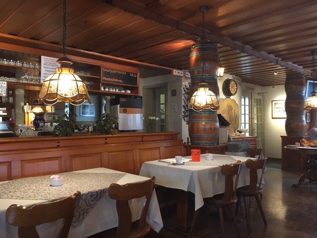 Hotel Restaurant Moleson-餐饮