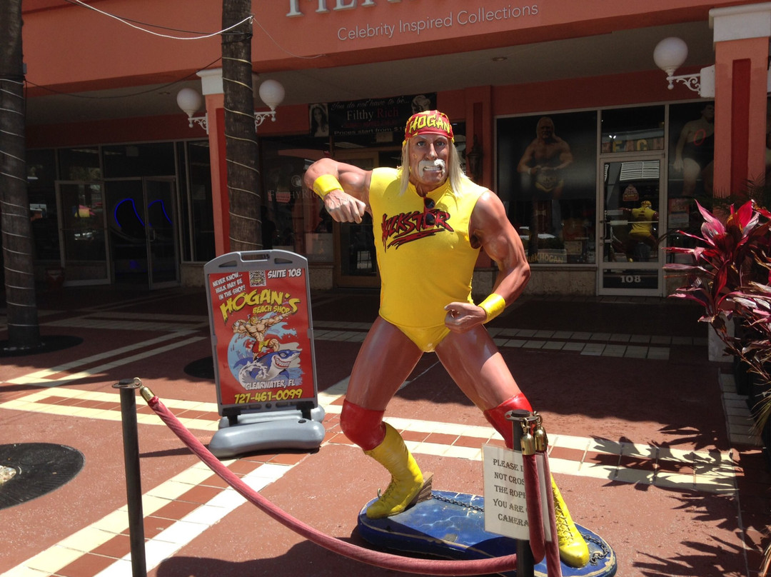 Pelican Walk Plaza-克利尔沃特必去景点