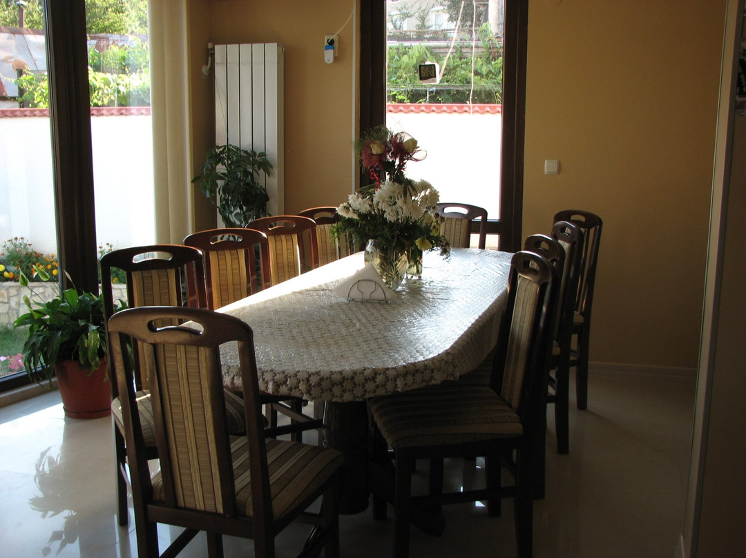 Family Hotel Camellia主图