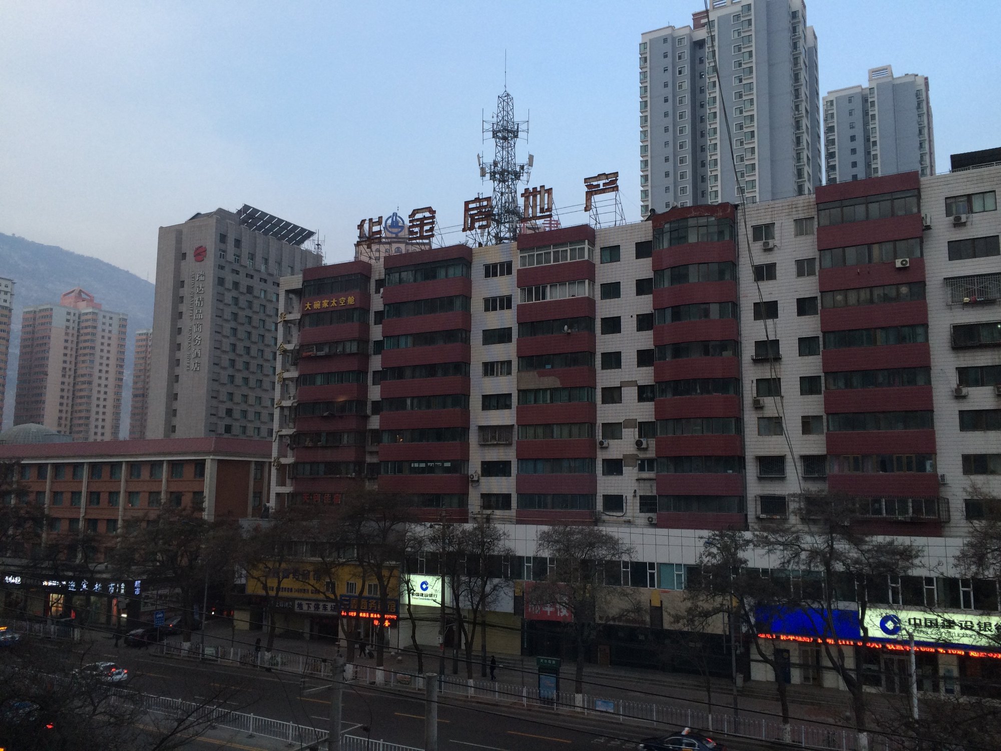 兰州宜必思酒店天水南路火车站店-酒店景观