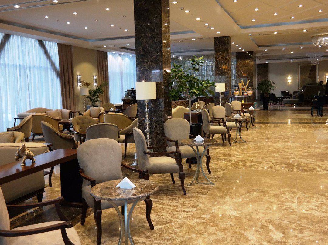 Yuksekova餐馆和美食-Laleh Zaar Cafe