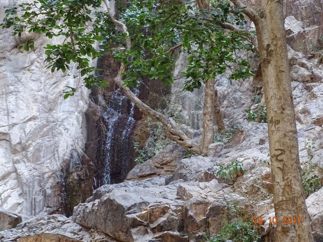 Garbhaji Falls景点图片