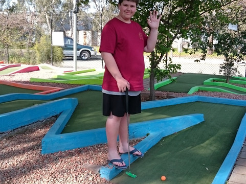 Oz Maze and Mini Golf-伊丘卡必去景点