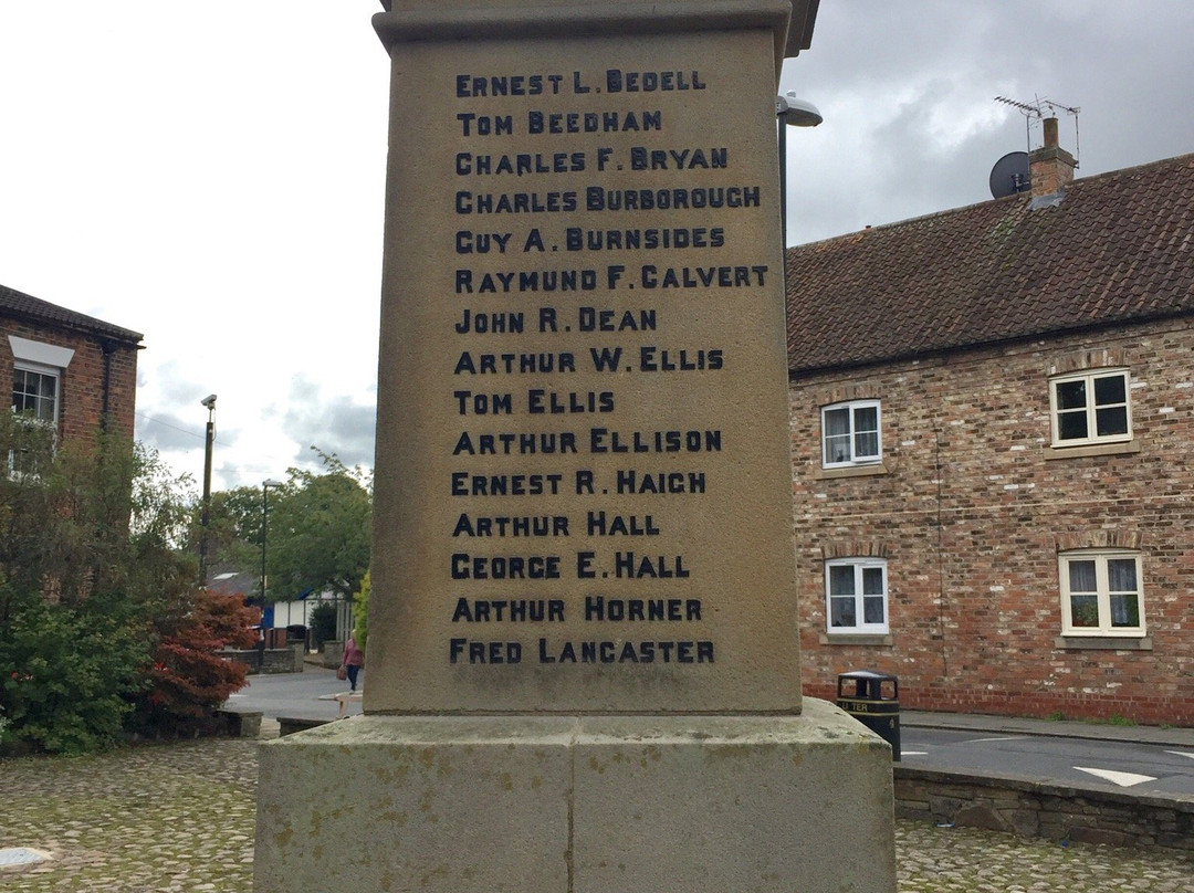 The Boroughbridge War Memorial景点图片
