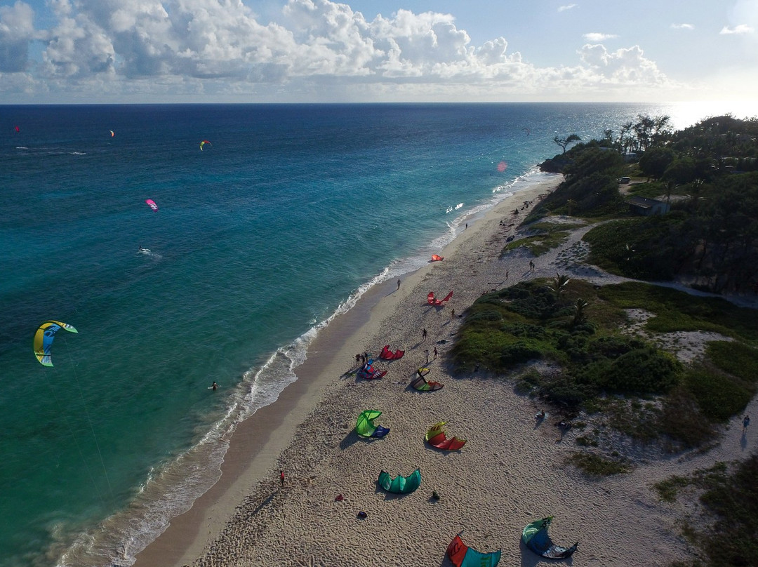 Upwind Kitesurf School景点图片