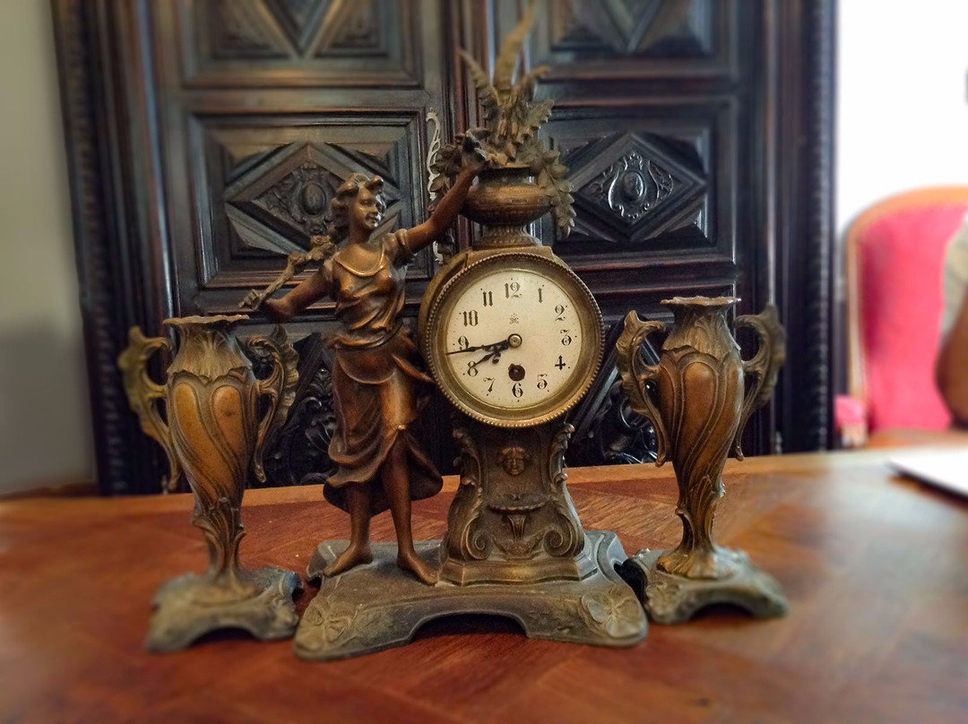 Gargoyles French Decor-Mount Juliet必去景点