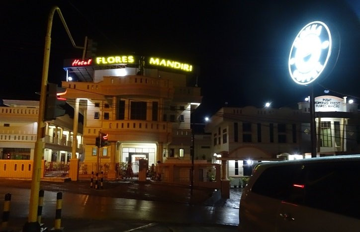 Hotel Flores Mandiri