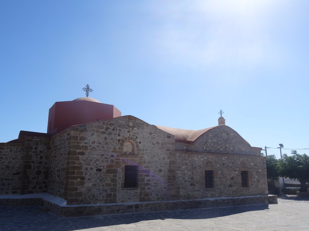 Dormition of Theotokos Church景点图片