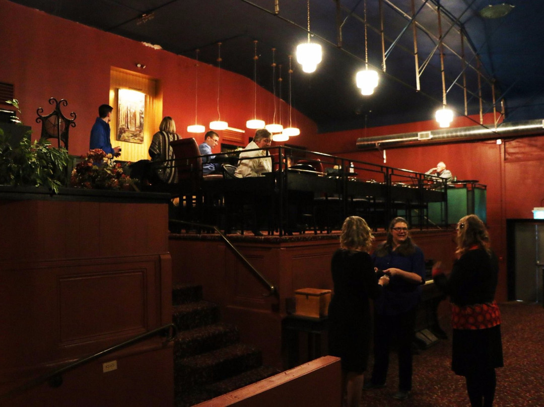 Royal Theatre Thousand Islands-加纳诺克必去景点