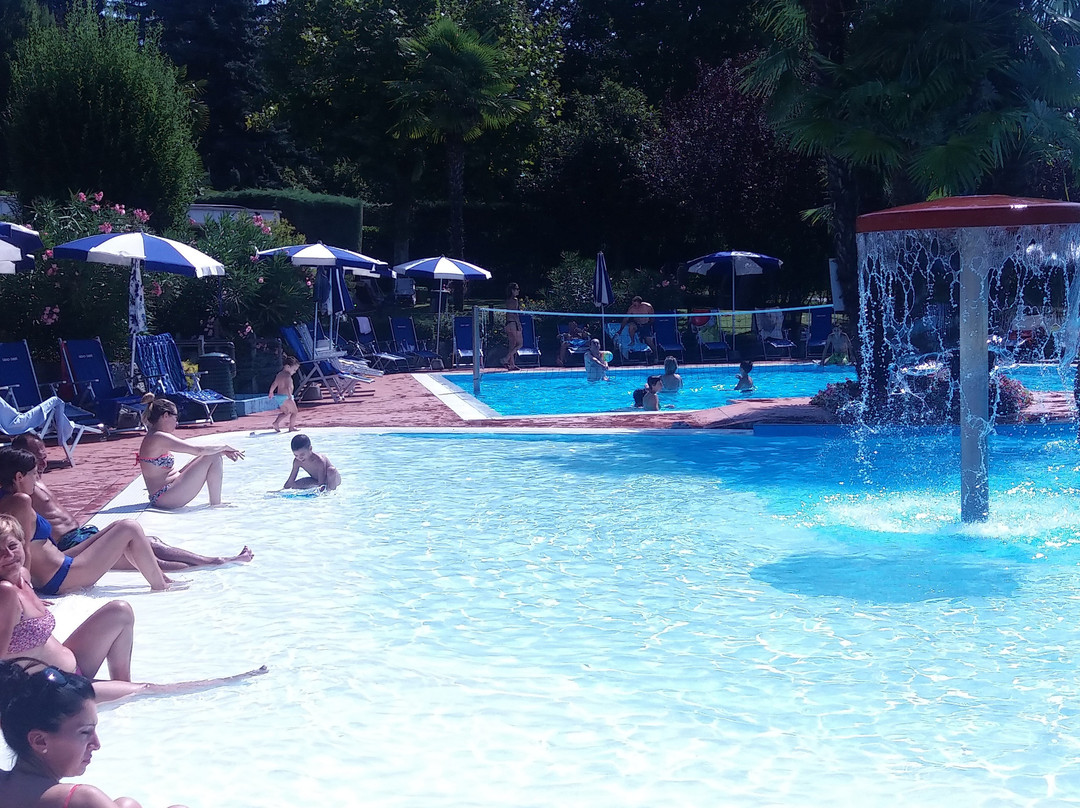 Parco Acquatico Oasi-Viverone必去景点
