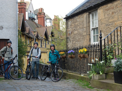 Ezeepedal-爱丁堡必去景点