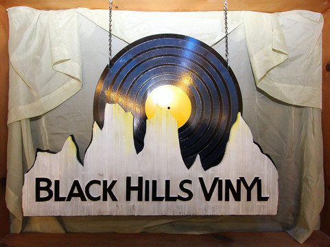 Black Hills Vinyl-拉皮德城必去景点