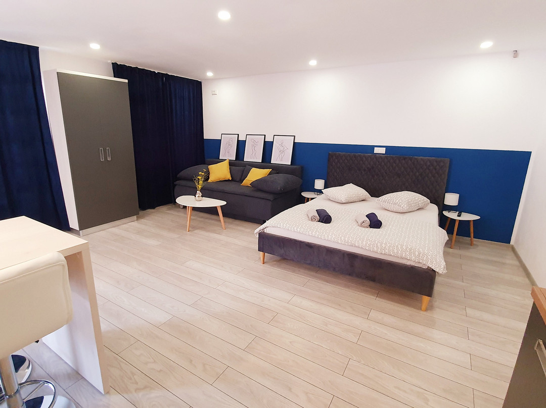 Marcos Apartments - Self Check-IN