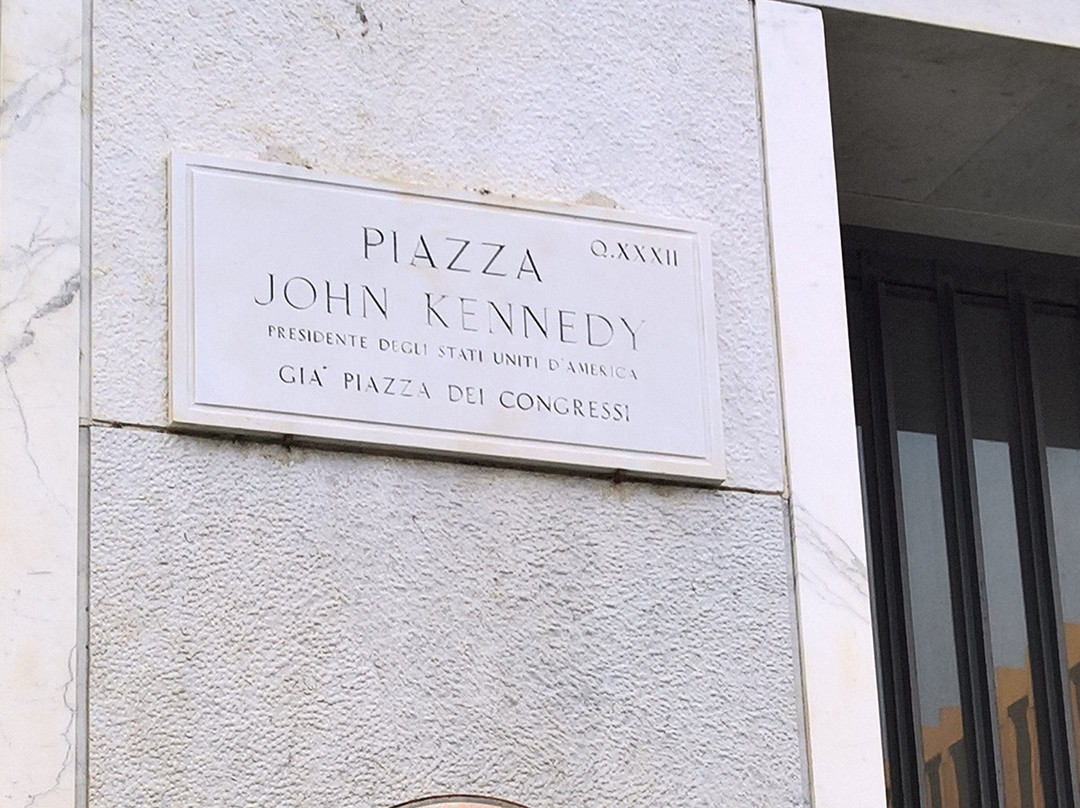 罗马议会中心-罗马必去景点