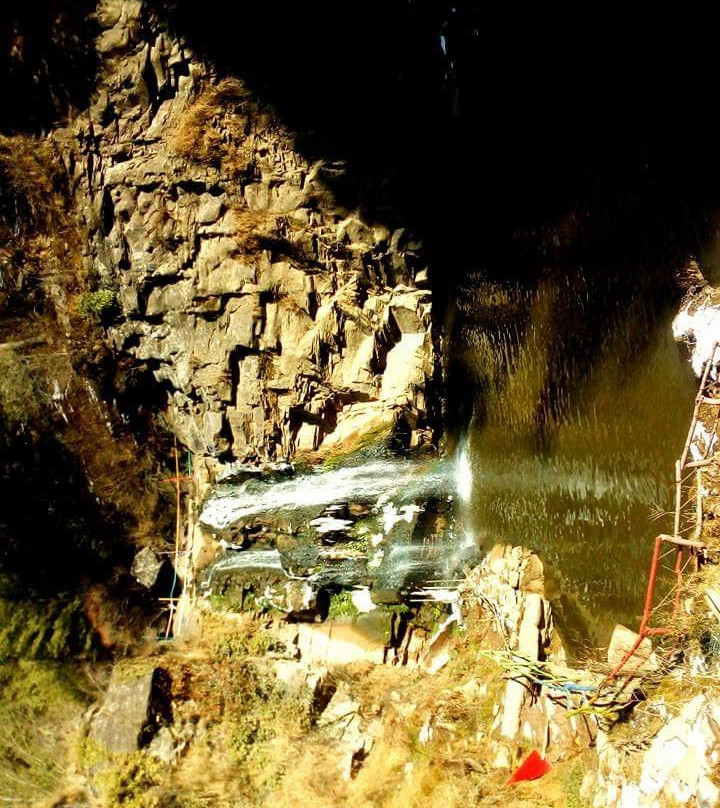 Nergola Waterfall-Rawalakot必去景点