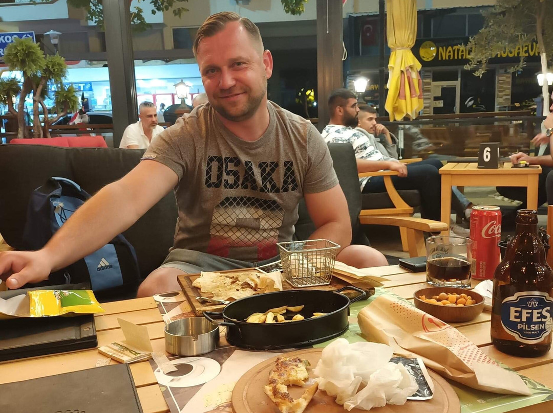 ZeytinAlti Extra Cafe Bar & Bistro