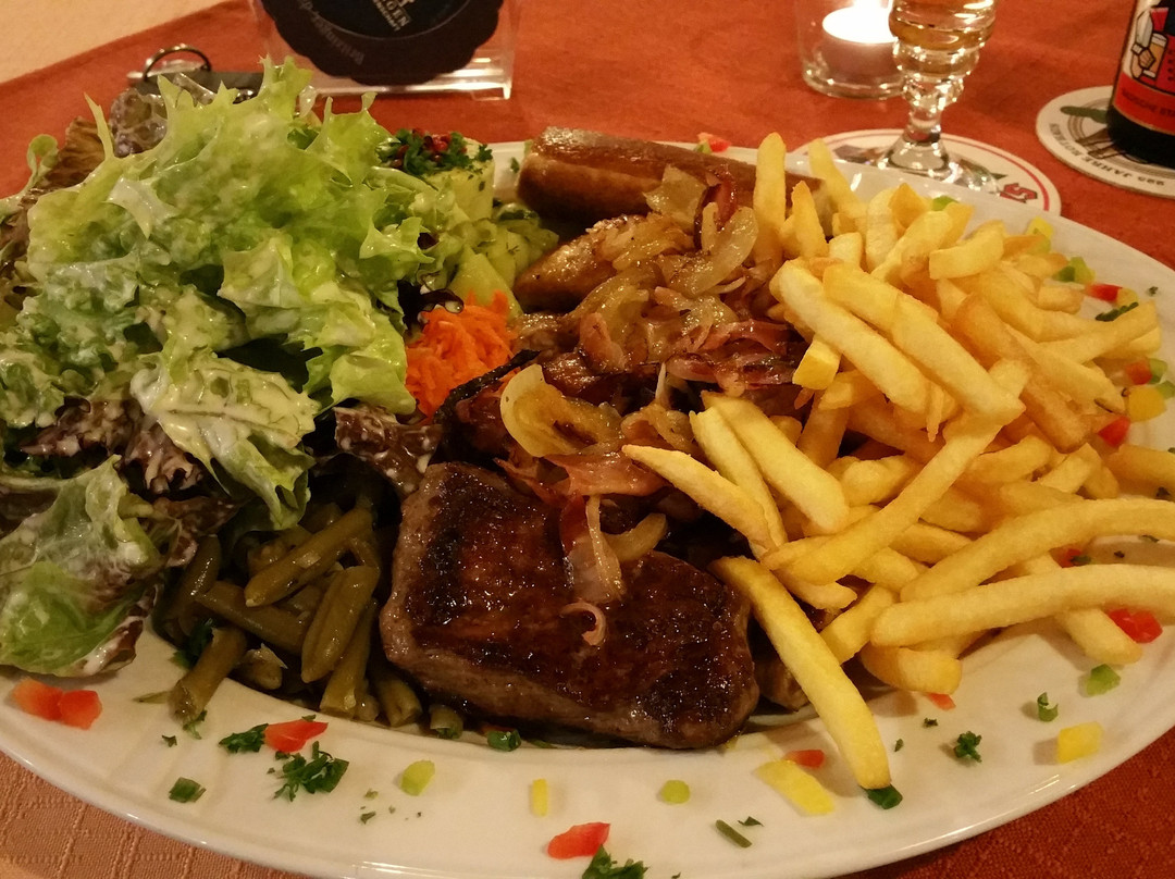 Steinen餐馆和美食-Dorfstubli