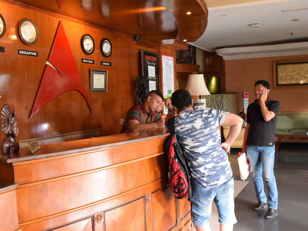 安塔芮丝酒店主图