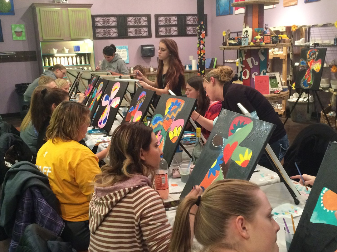 Colorful Creations-Aberdeen必去景点