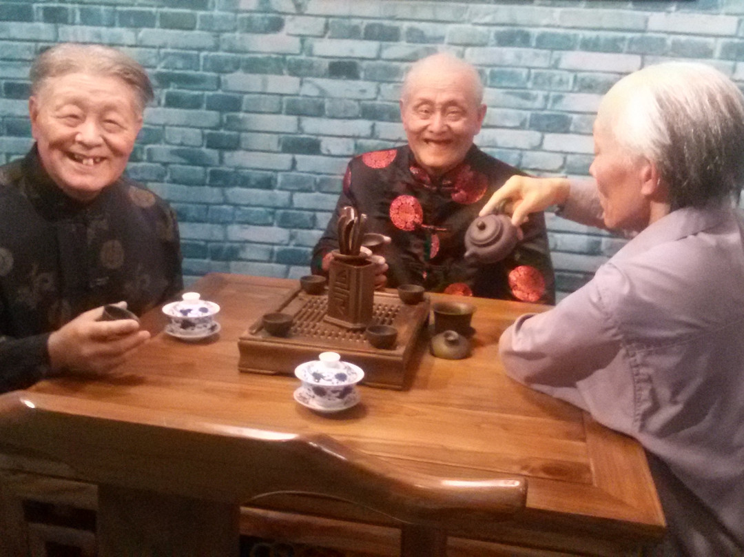 天一名人蜡像馆-广州市必去景点