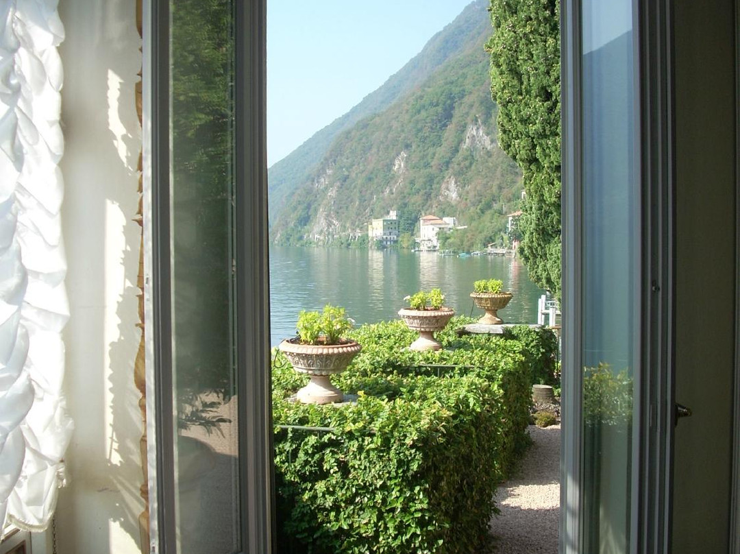 Villa Fogazzaro Roi-Valsolda必去景点