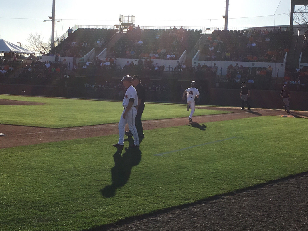 Plainsman Park-奥本必去景点