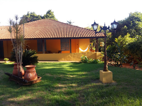 Santa Rita Do Passa Quatro酒店住宿-Pousada e Restaurante No Caminho