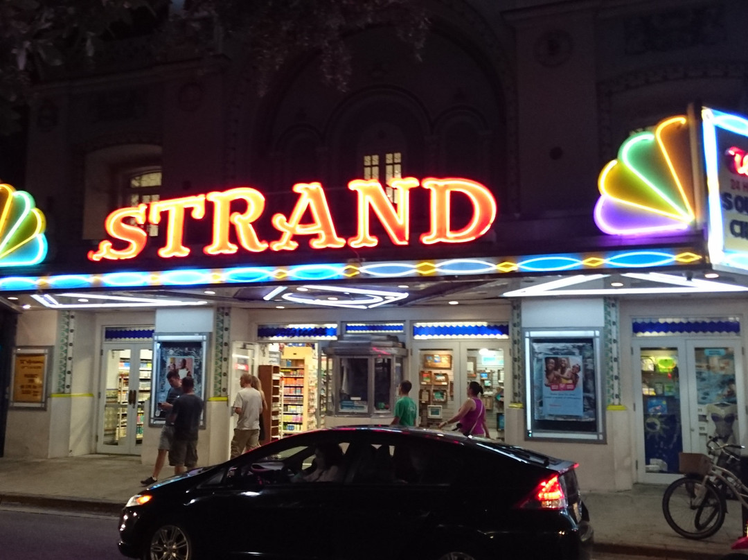 Strand Theater景点图片