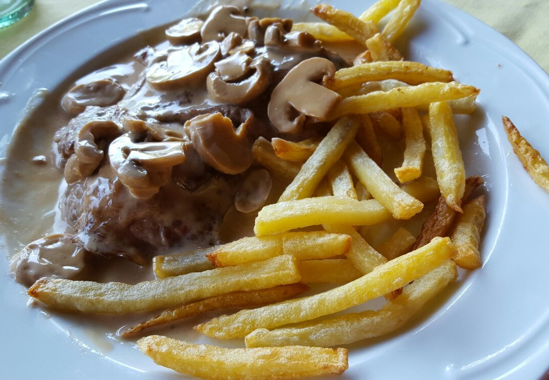 Almonaster La Real餐馆和美食-Restaurante El Camino