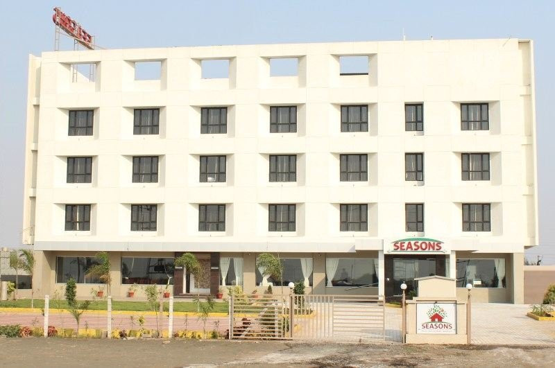 Hotel Virgo Seasons主图