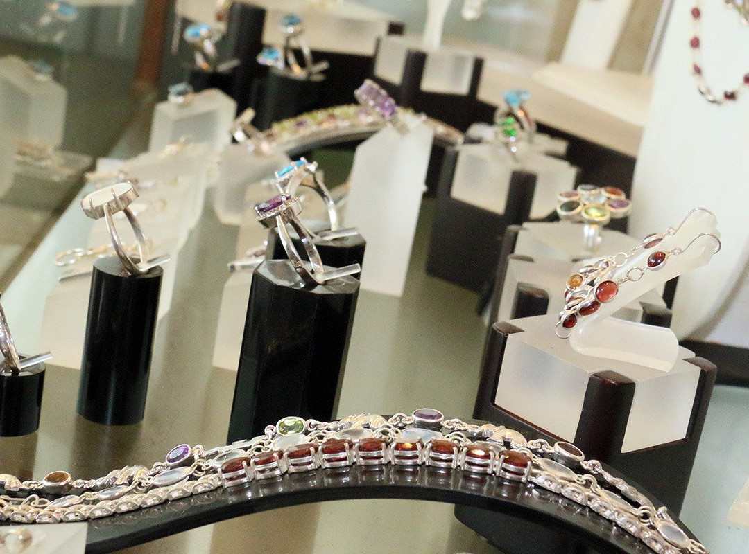 Sriyan Jewellers景点图片
