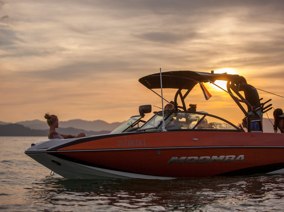 Wild Wake-班巴克洛必去景点