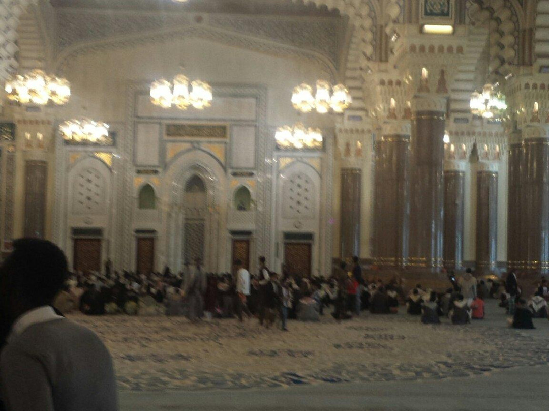 Al Saleh Mosque景点图片