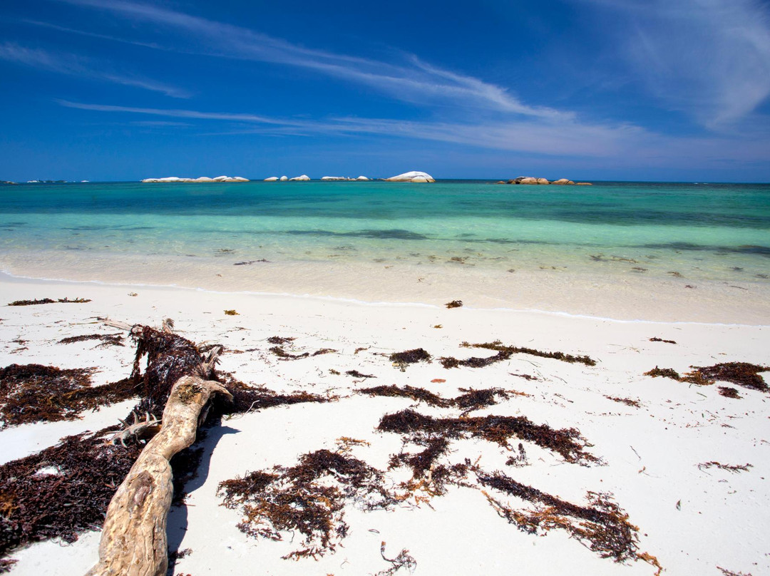 Pantai Jimbaran Belitung景点图片