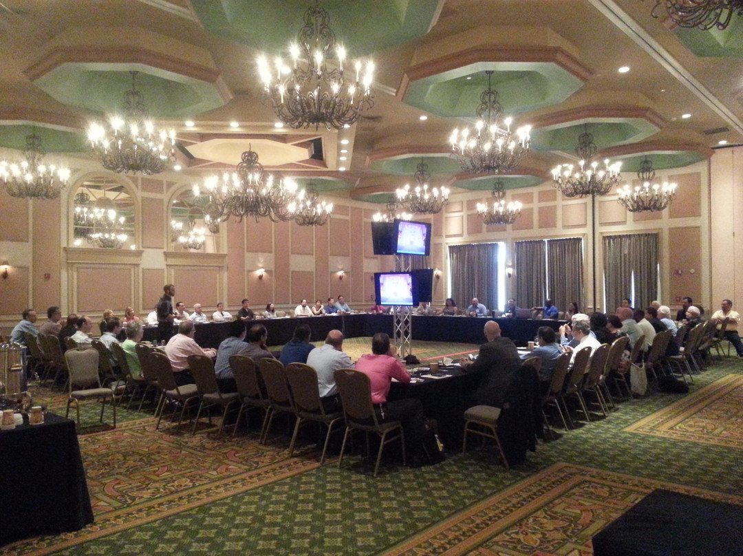 The Diplomat Golf & Tennis Club-哈伦代尔海滩必去景点