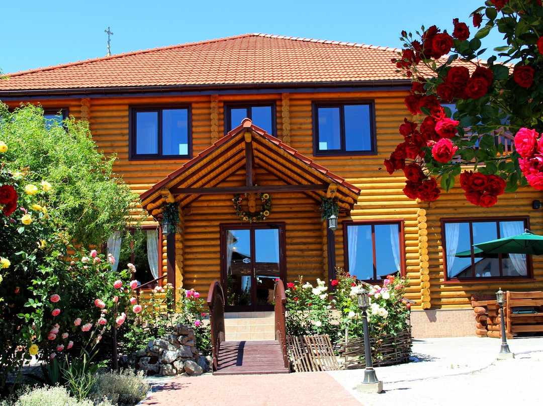 Tairove餐馆和美食-Pampushka & Podushka