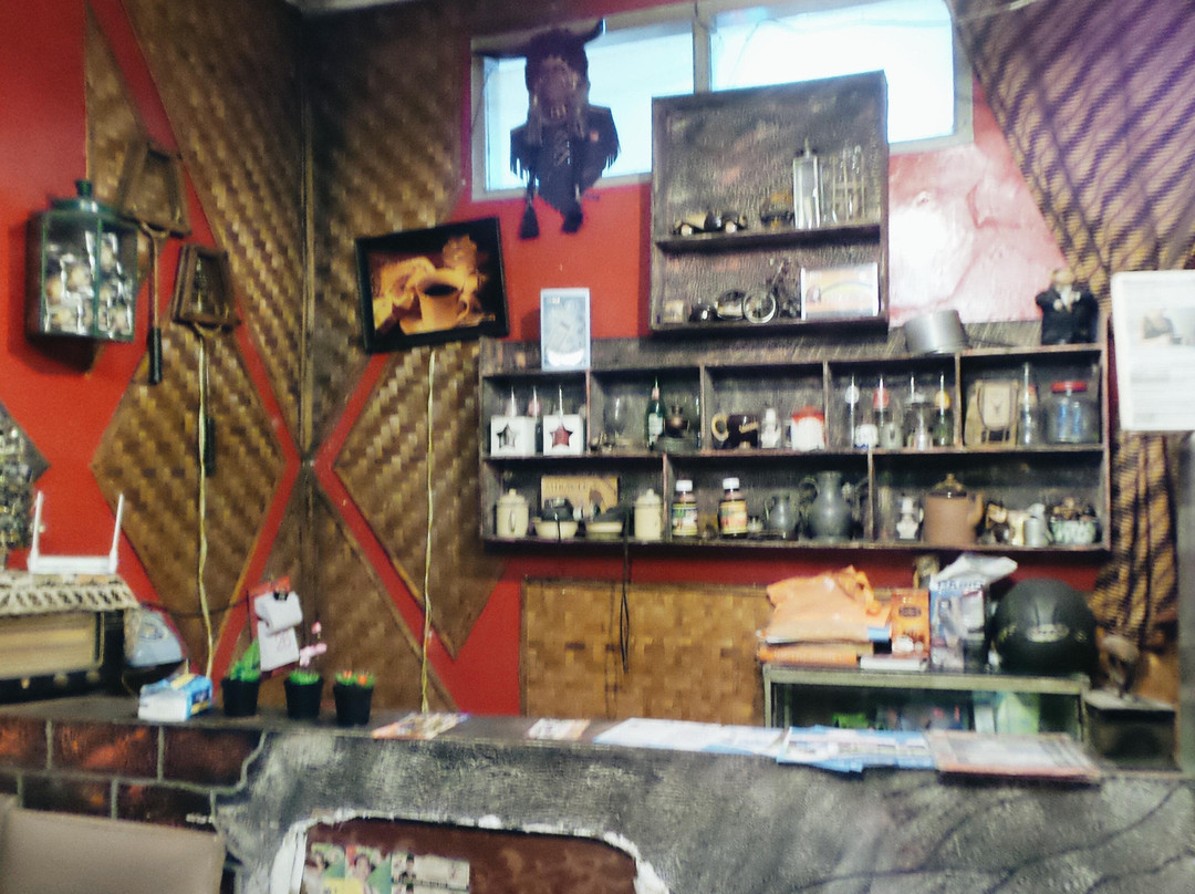 Waroeng Kopi Lawas E18