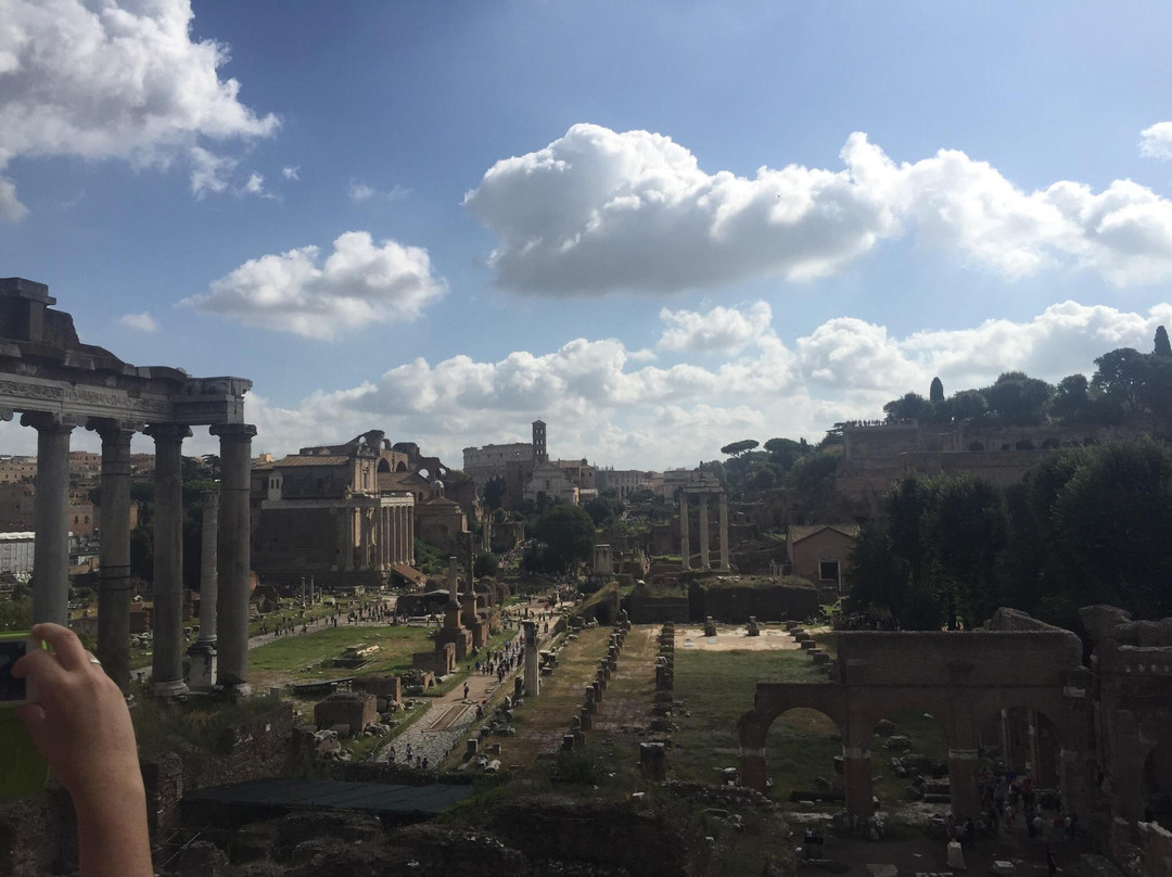 Limousine Cruise Service-奇维塔韦基亚必去景点