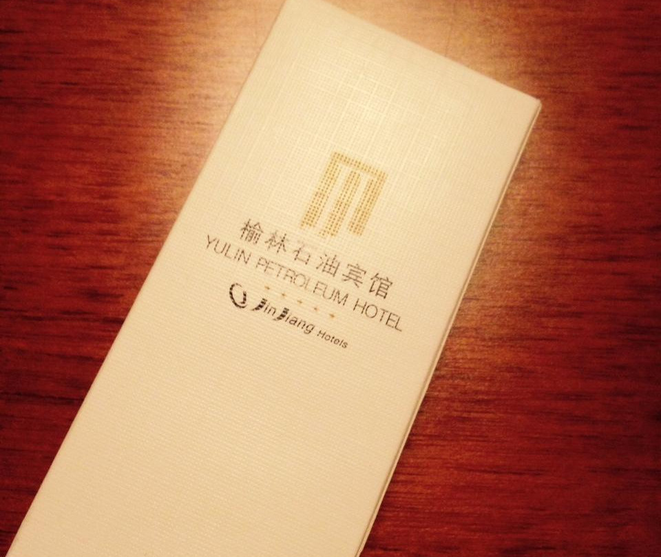 锦江石油大厦主图