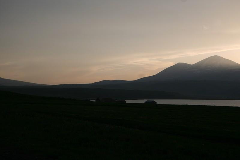 Paravani Lake-Ninotsminda必去景点