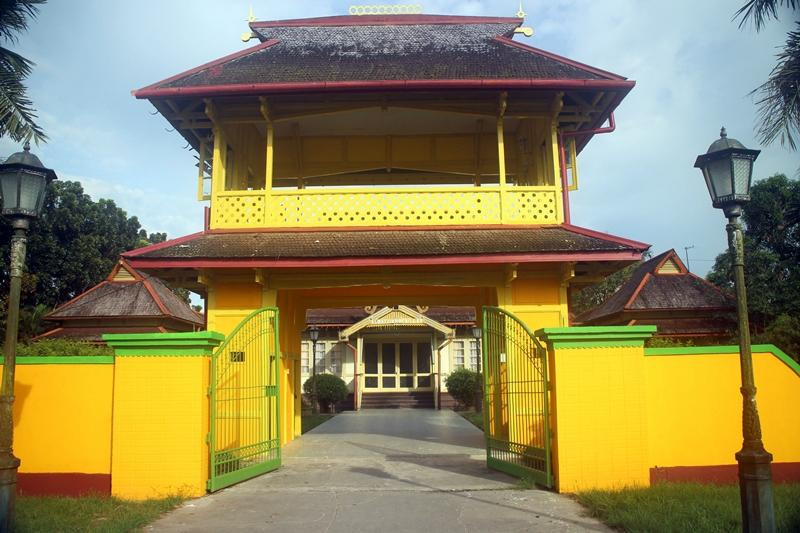 Palace of the Sultanate of Sambas Alwatzikhoebillah-Sambas必去景点