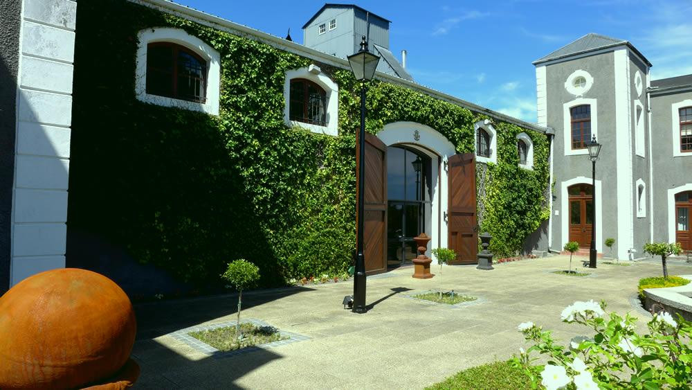 Van Ryn's Distillery and Brandy Cellar-斯泰伦博斯必去景点