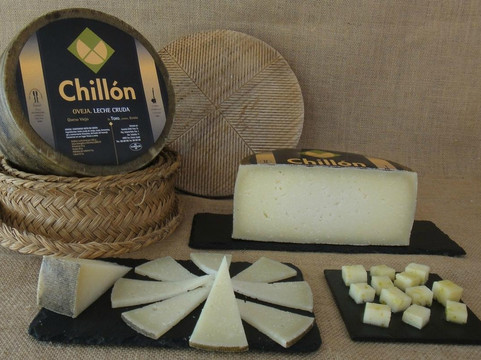 Queserías Chillón Plaza - Museo del Queso Chillón-Toro必去景点