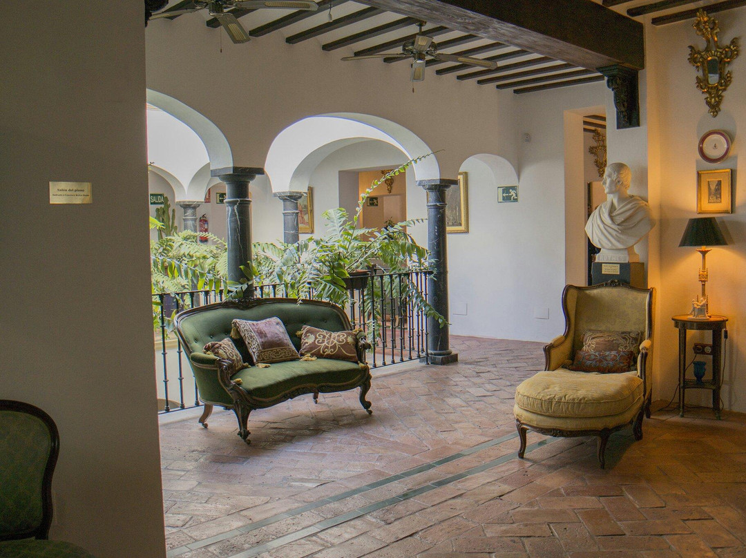 玻璃及水晶博物馆-马拉加必去景点