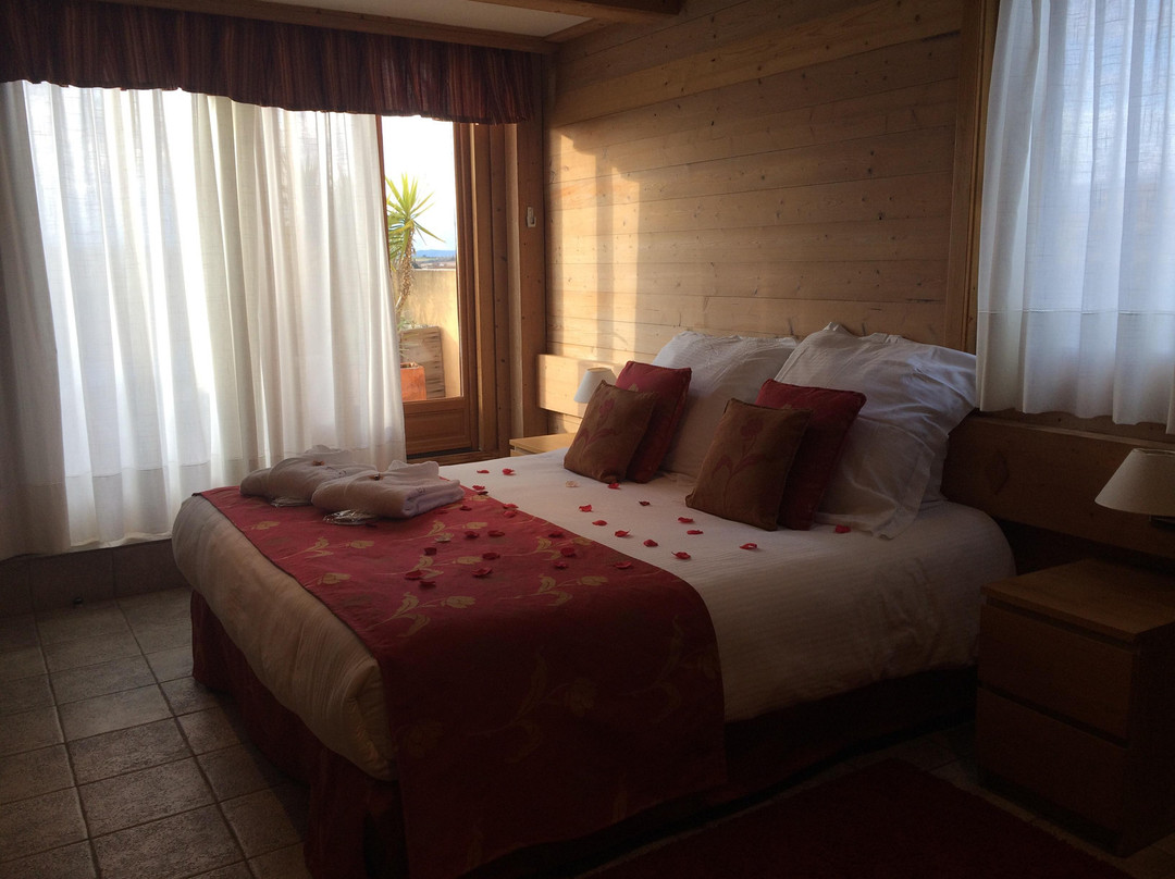 Hotel Restaurant La Placa主图